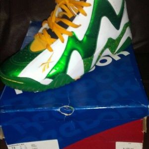 Kamikaze ll Mid size 13